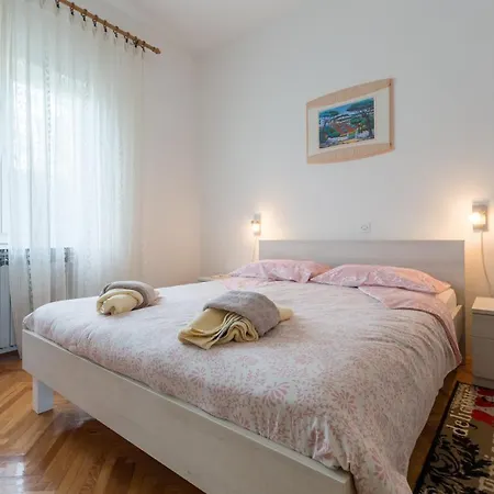 Apartments With Parking Space Kukci, Porec - 7166 Apartman Nova Vas (Porec)