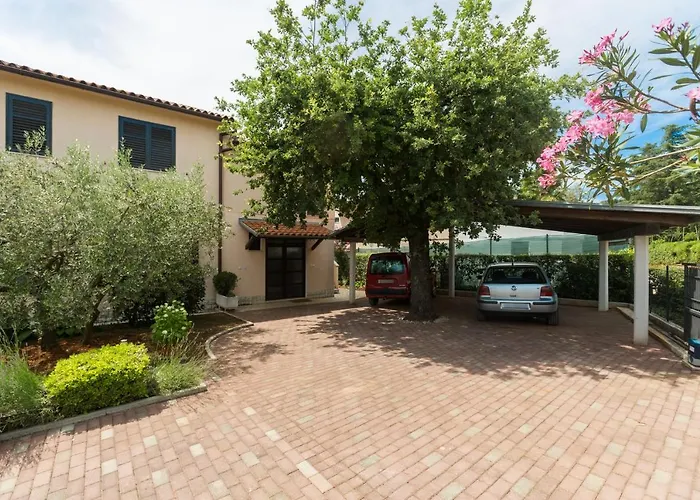 Apartments With Parking Space Kukci, Porec - 7166 Nova Vas (Porec)