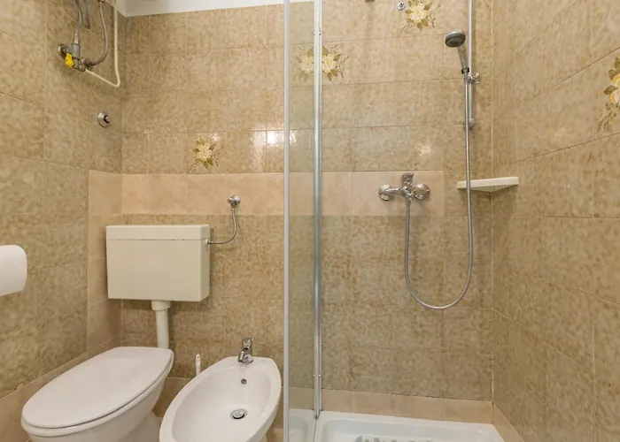 Apartments With Parking Space Kukci, Porec - 7166 Apartment Nova Vas (Porec)