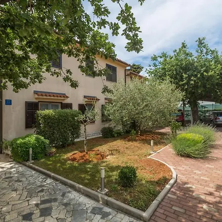 With A Parking Space Kukci, Porec - 7166 Apartman